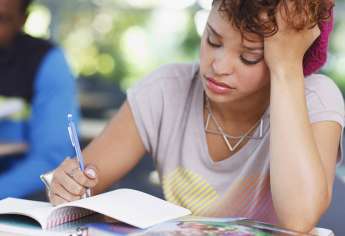 Conférence à IGA Fès : Partenariat « IGA-Université Senghor ».