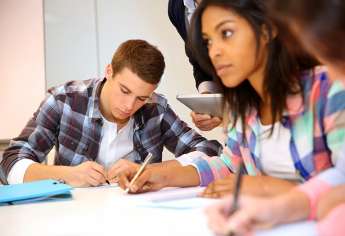 مباريات ولوج سلك الإجازة بكلية علوم التربية بالرباط 2016